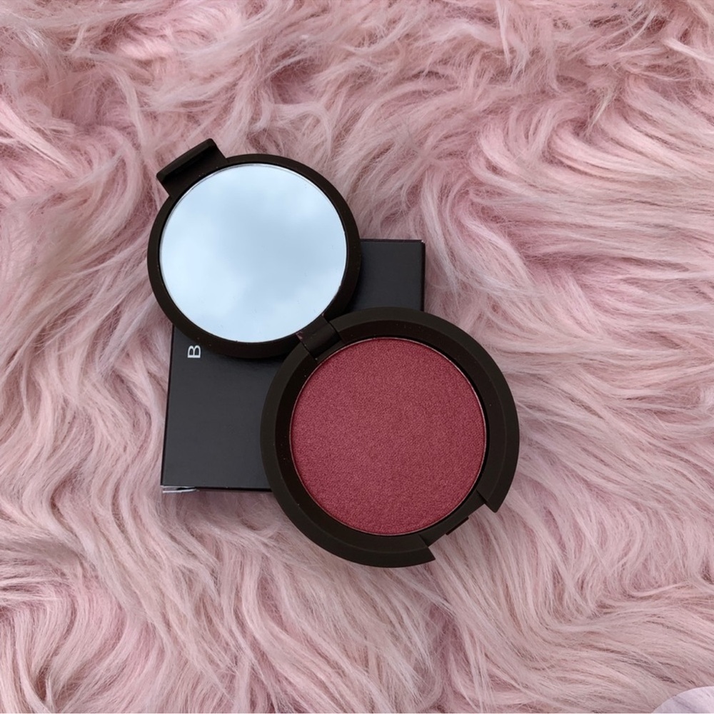 Becca Luminous Blush Dahlia